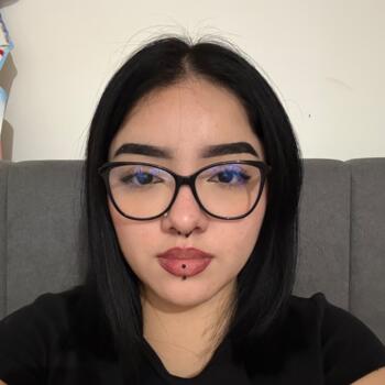 Nanny in Bolzano: Avril