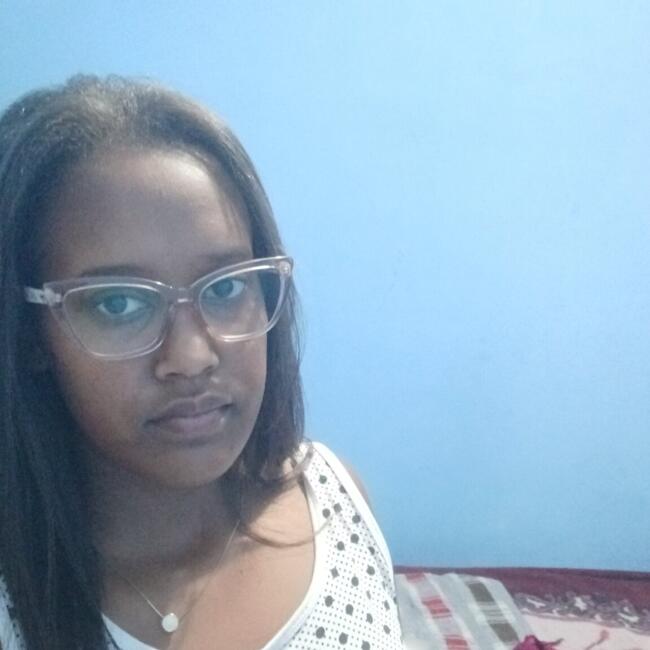 Babysitter in Conselheiro Lafaiete: Ketlyn