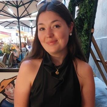 Babysitter in Vernouillet (Île-de-France): Céline