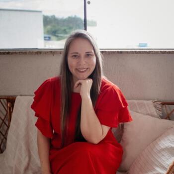 Babysitter in Uberlândia: Jenifer