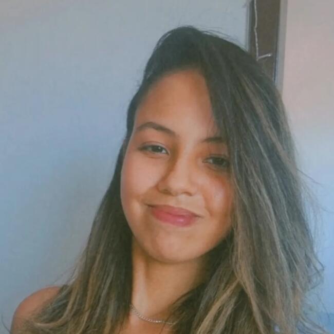 Babá em Cabo Frio: Elaynne