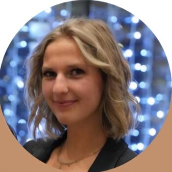 Babysitter in Ouistreham: Clara