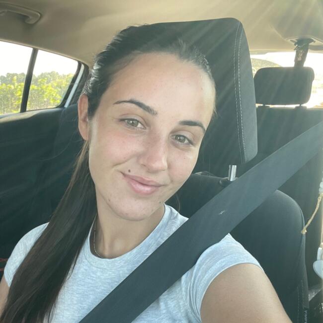 Canguro en Paiporta: Natalia