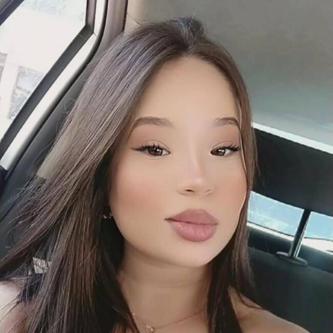 Babá em Brasília: Rebeca