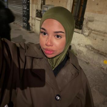 Babysitter in Aubervilliers: Neni