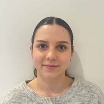 Babysitter in Wellington: Lucy