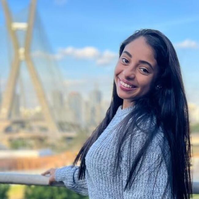 Babysitter in São Paulo: Ellen