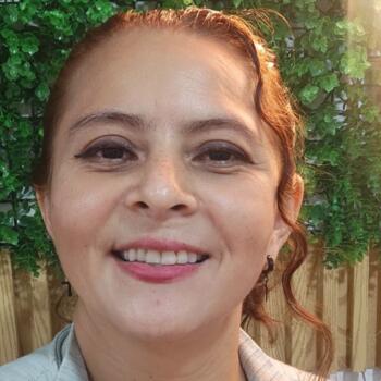 Babysitter Parramos: Shirley