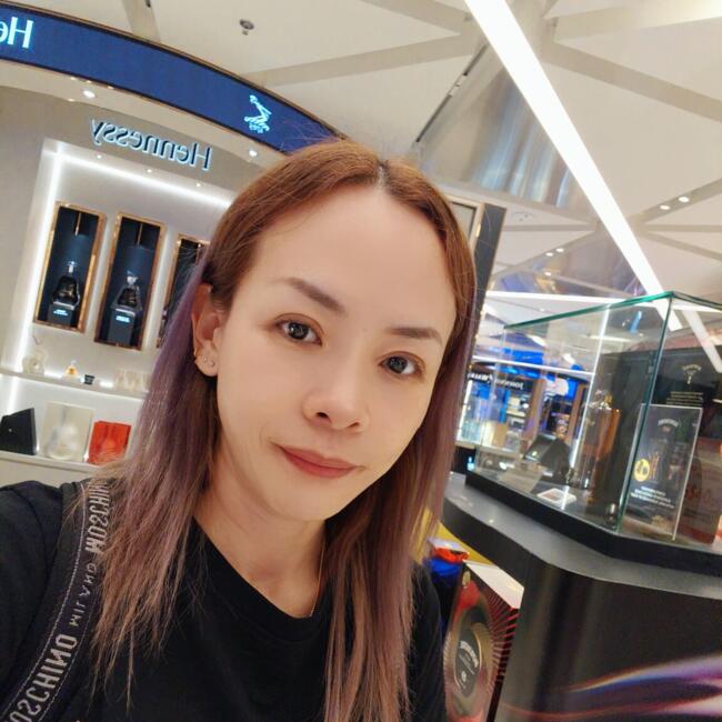 Babysitter di Singapore: Alice