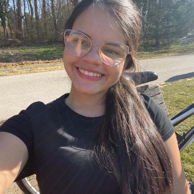 Babysitter in Wezembeek-Oppem: Ana clara