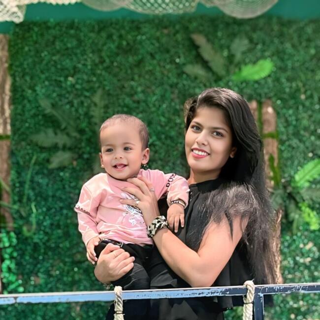 Babysitter in Panvel: Saburi