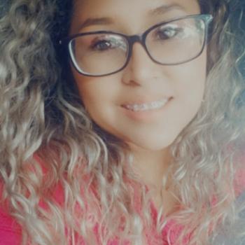 Babysitting job San Antonio: babysitting job Lluvia