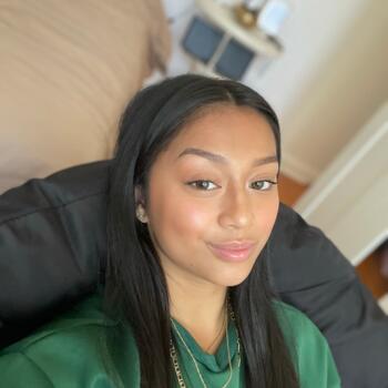 Baby-sitter in Toronto: Angelica