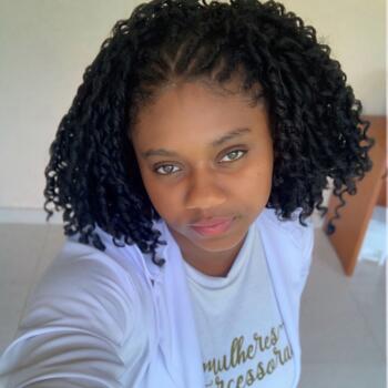 Babysitter in Poços de Caldas: Dreciliana Saintil