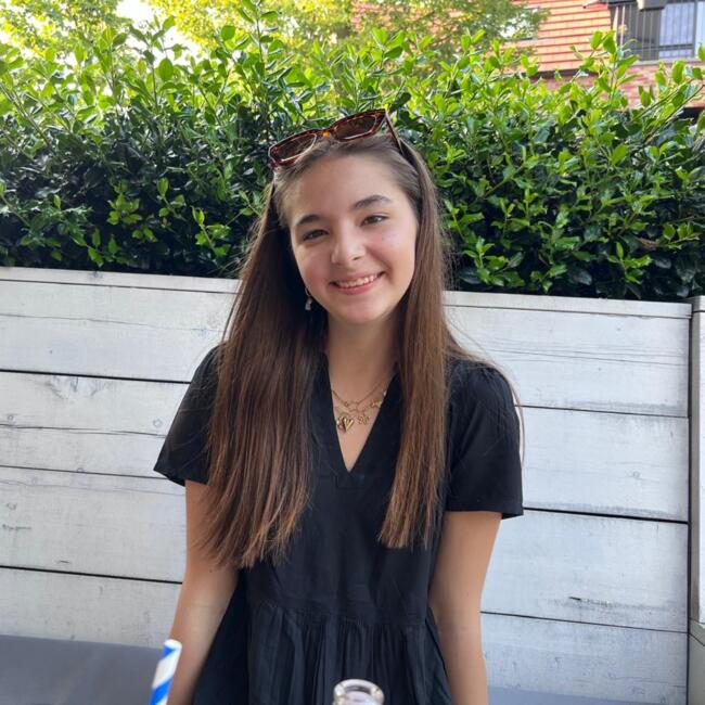 Babysitter in Zoersel: Eline