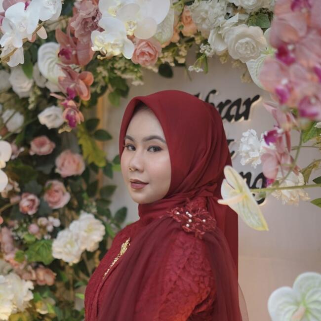 Babysitting job in Bekasi: Lintang