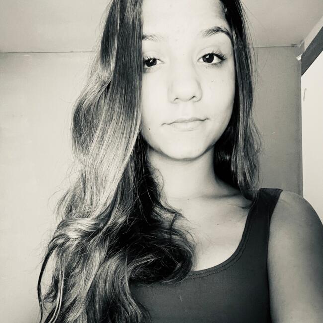 Babá em Marataizes: Anna luiza