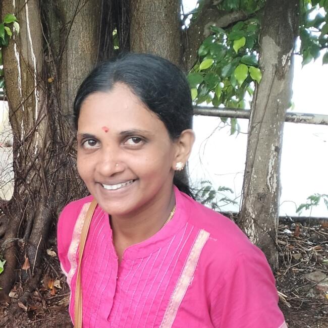 बम्बई में आया: Anjali