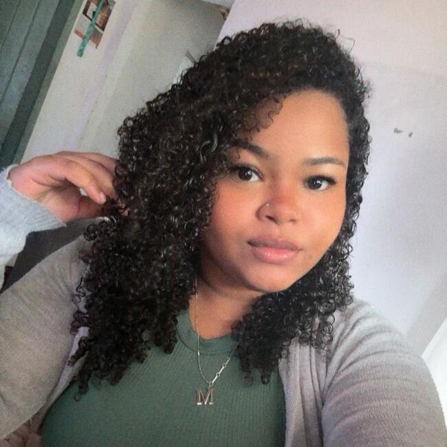 Babysitter in Barra Mansa: Micaella