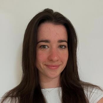 Babysitter in Bron: Aglaé