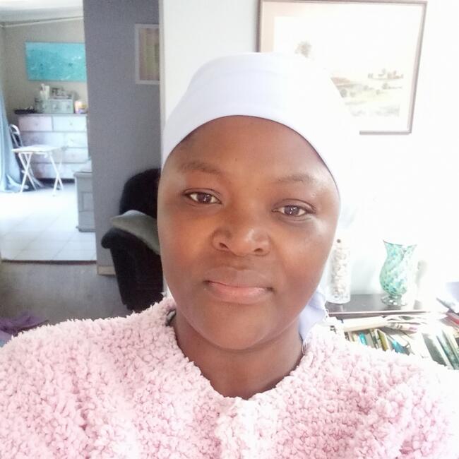 Babysitter in East London: Theresa