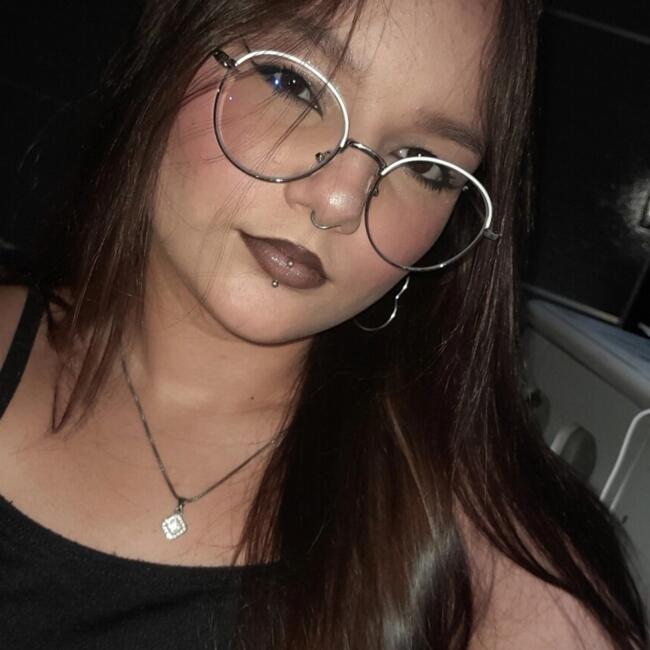 Babysitter in Guarapuava: Amanda