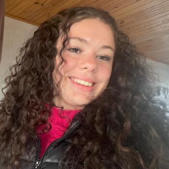 Babá em São José (São José): Débora