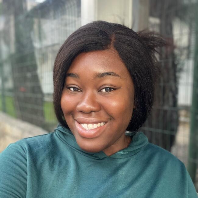 בייביסיטר ב- חולון: Favour