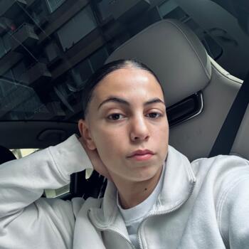 Babysitter in Vila Nova de Gaia: Maria