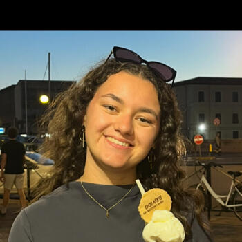 Babysitter in Lamonzie-Montastruc: Ilona