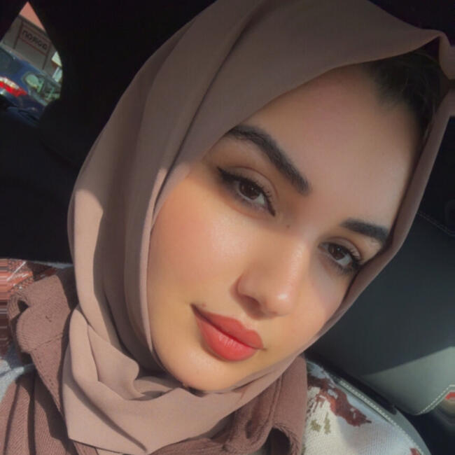 Babysitter in Utrecht: Chovin majeed