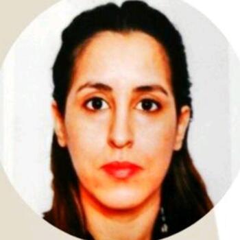 Babysitter in Toulouse: Houda