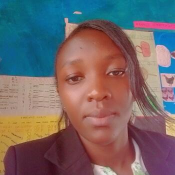 Babysitter in Ruiru: Esther