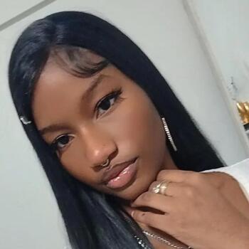 Baby-sitter Edmonton: Akeeliah