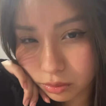 Canguro en Albacete: Leila Meredith