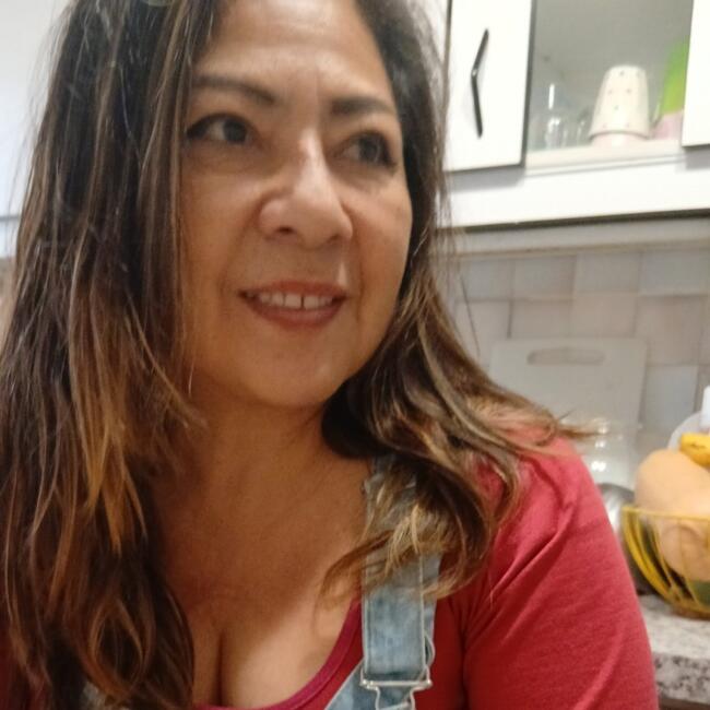 Nanny in Paris: Monica