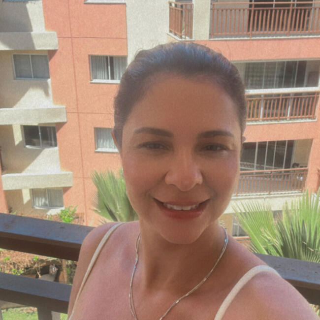 Emprego de babá em Rio de Janeiro: Giselle