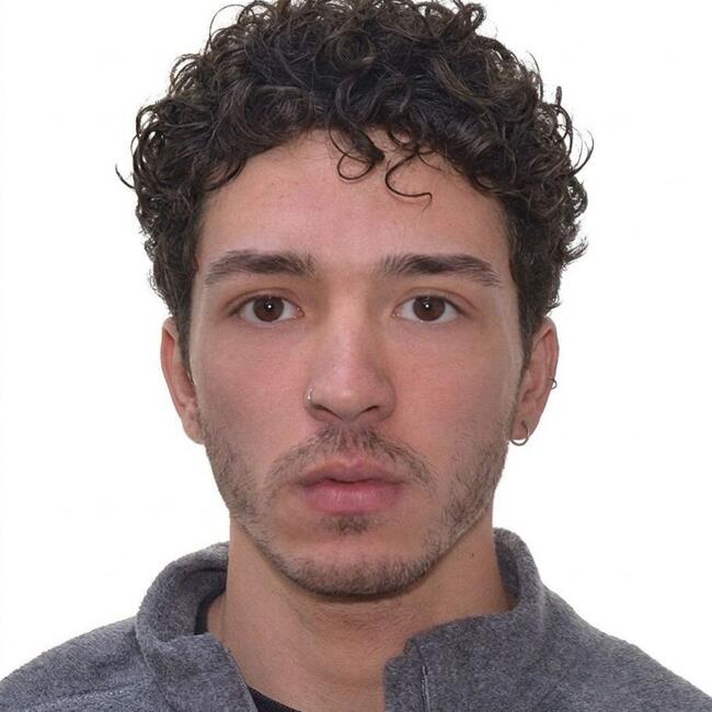Babysitter in Melbourne: Tarik