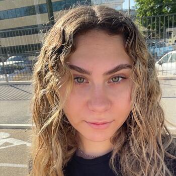 Babysitter Marseille: Cloe