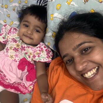 Ernākulam (State of Kerala) में बेबीसिटिंग की नौकरी: बेबीसिटिंग से जुड़े काम Aparna Roy