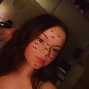 Babysitter in Coventry: Amy