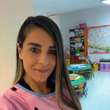 Baby-sitter in Vila Nova de Gaia: Lisandra