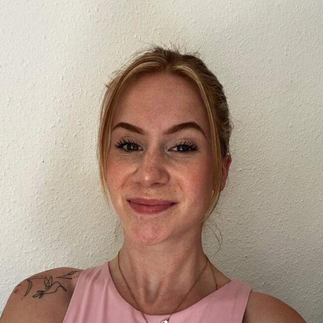 Babysitter στην περιοχή Carouge: Zoé