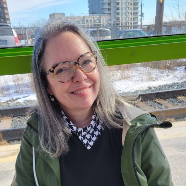 Baby-sitter in Mississauga: Regina