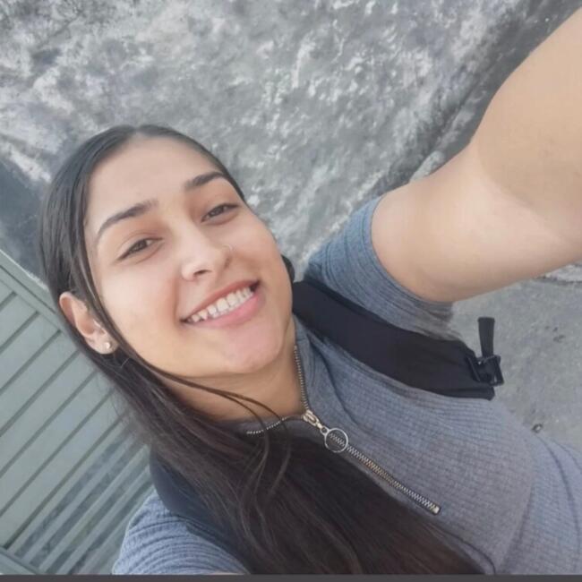 Babá em Santo André: Larissa