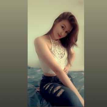 Babysitter Floridablanca: Reyees
