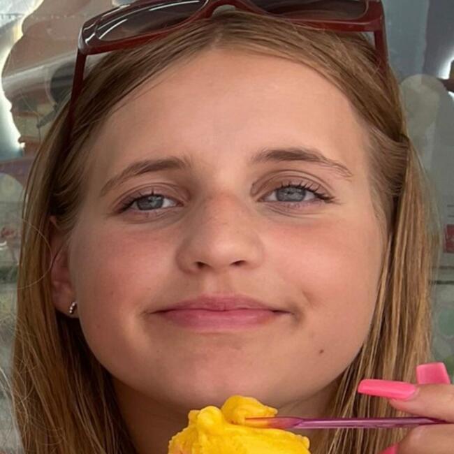 Babysitter in Isleworth: Tola