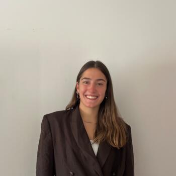 Babysitter em Peniche: Bárbara