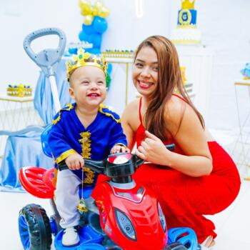Emprego de babá em Petrolina: emprego de babá Mikaele
