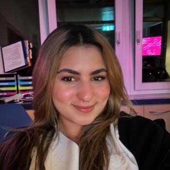 Babysitter in Stolberg: Abir